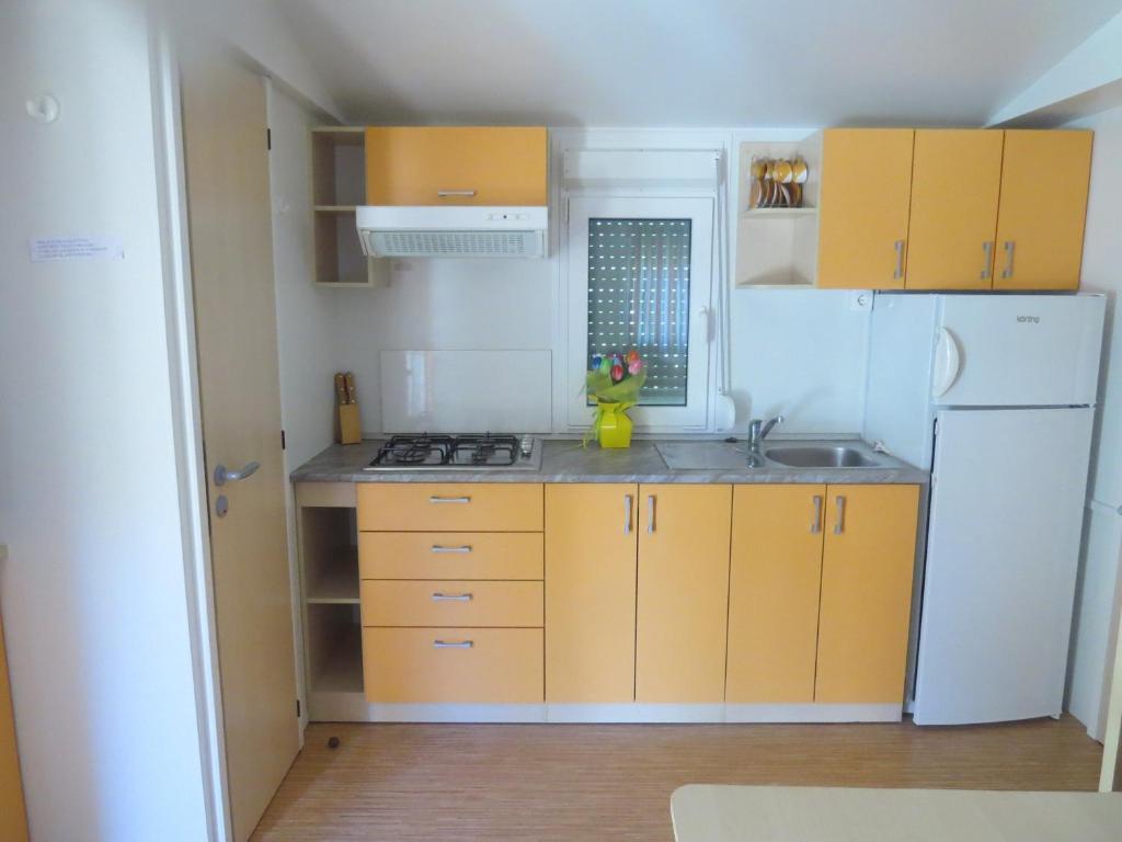 Diana & Josip Mobile Homes Biograd Na Moru Exteriör bild