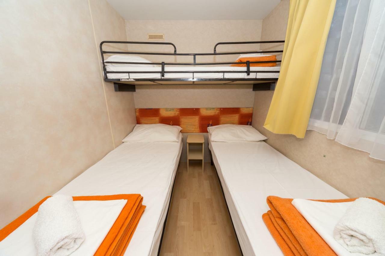 Diana & Josip Mobile Homes Biograd Na Moru Exteriör bild