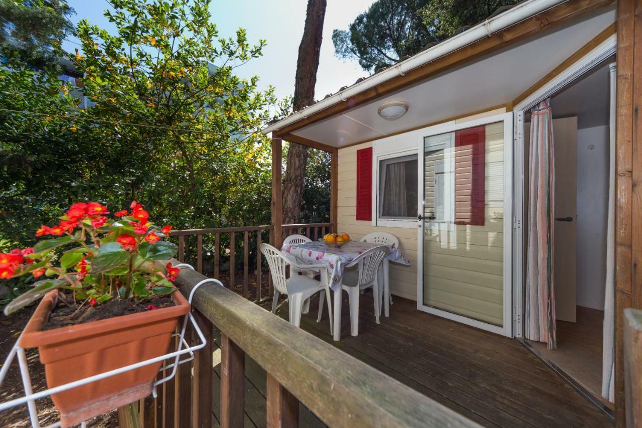 Diana & Josip Mobile Homes Biograd Na Moru Exteriör bild